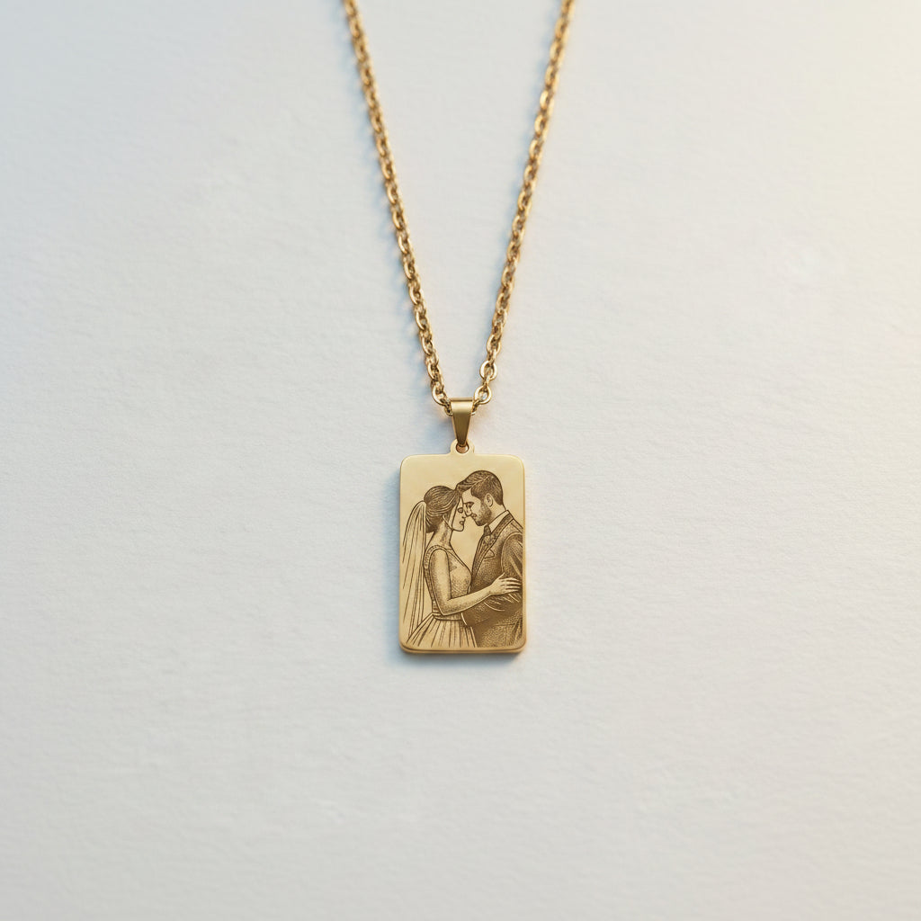 Collana Piastrina Personalizzata – Incisione Foto e Testo su Misura